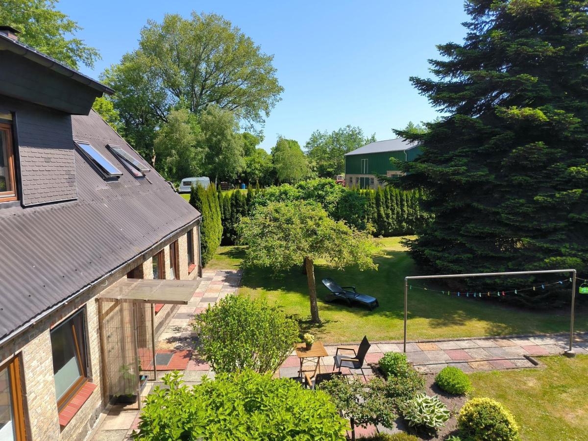 Dorpstedt Ferienwohnung Zwischen Den Meeren - Schoene Und Gemuetliche Fewo Mit Garten מראה חיצוני תמונה